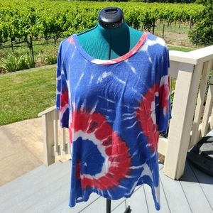 🥳FINAL PRICE👍🇺🇲👕 Like NEW‼️ LuLaRoe Americana Tie Dye Tee